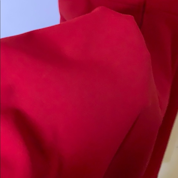 Red dress - Picture 6 of 6